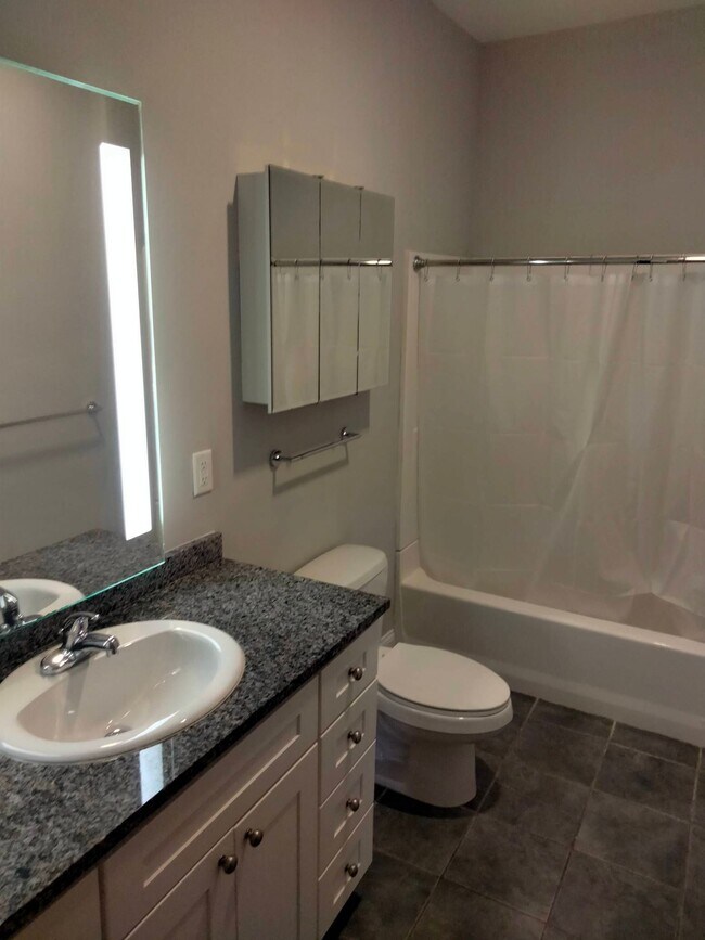 Photo - 24 Imlay St Unit 1