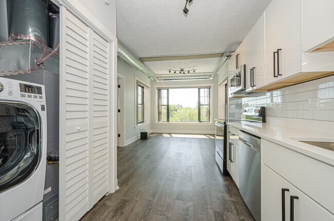 Photo - 7645 N Sheridan Rd Unit 515