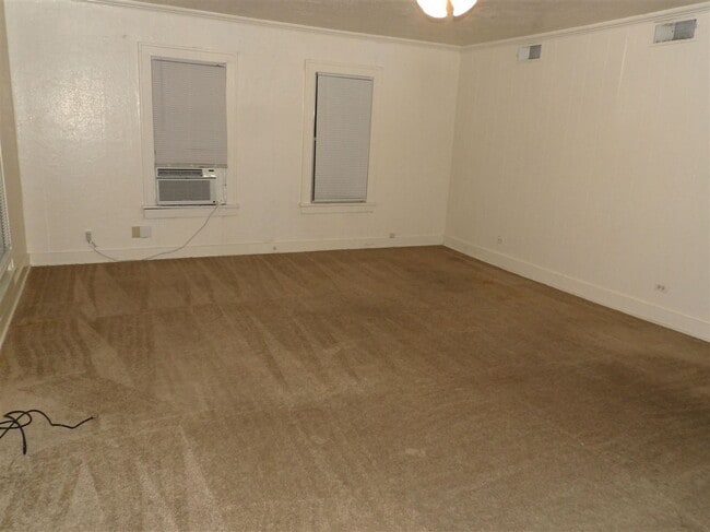 Photo - 716 NW Ferris Ave