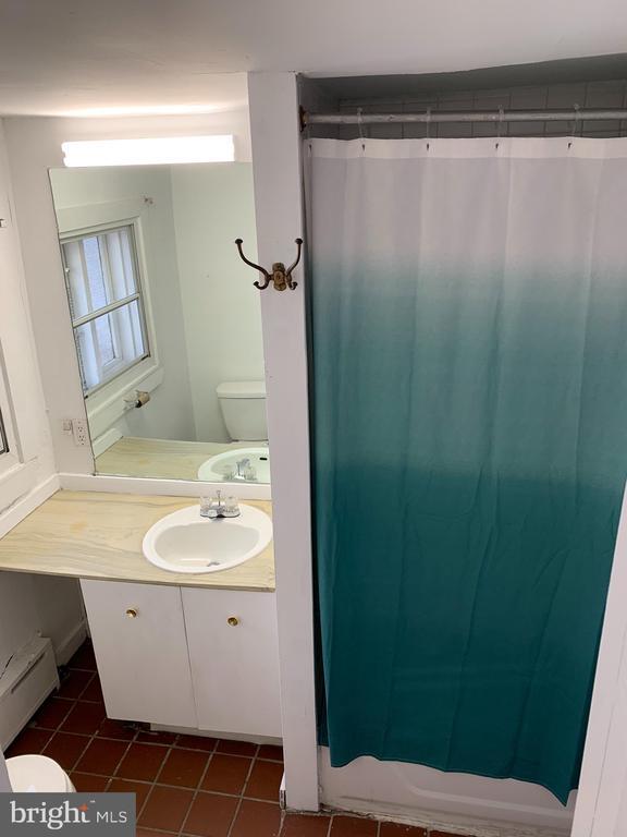 Photo - 1916 Spring Garden St