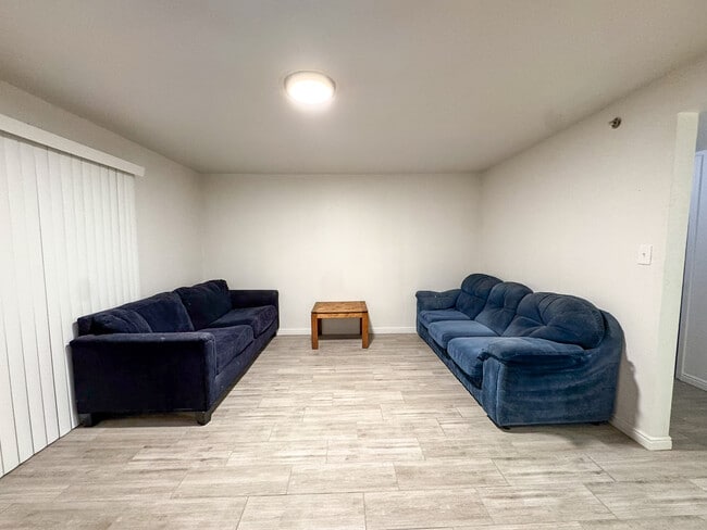 Photo - 728 W 1720 N