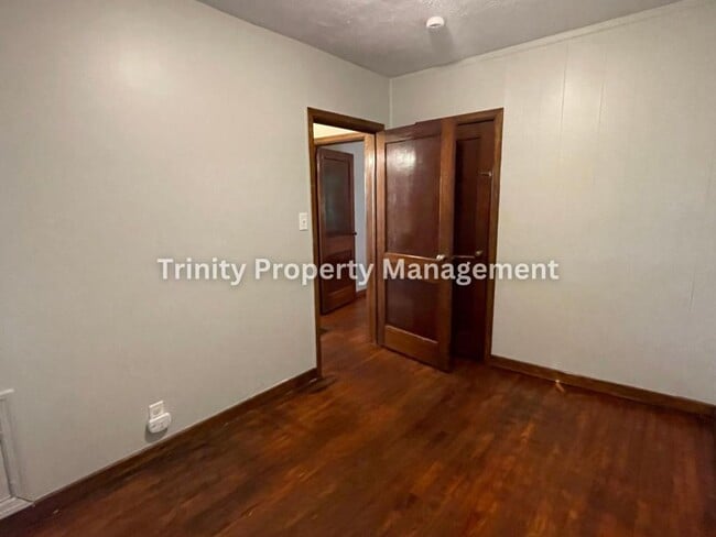 Photo - 132 1/2 winding Way