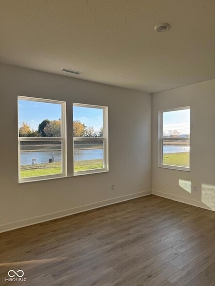 Photo - 7581 Fallsworth Dr