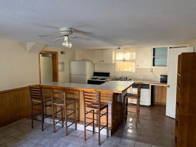 Photo - 1527 Rainbow Rd