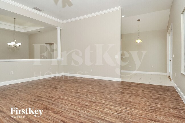 Photo - 7298 Winners Blvd