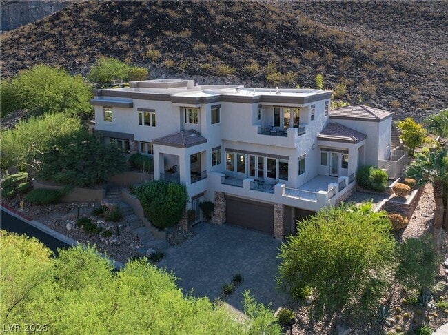 Photo - 1635 Liege Dr