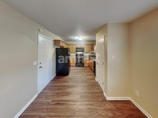 Photo - 111 Dreville Dr
