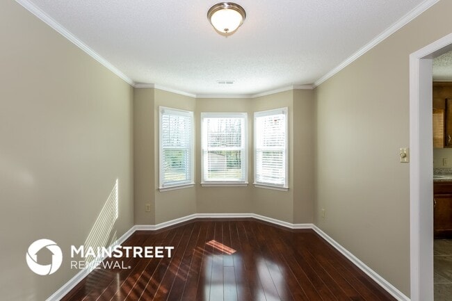 Photo - 9006 Hunters Pointe Dr