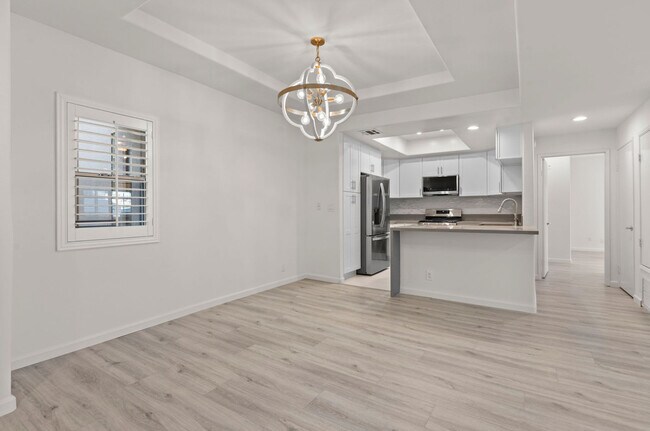 Carlyle Condominiums