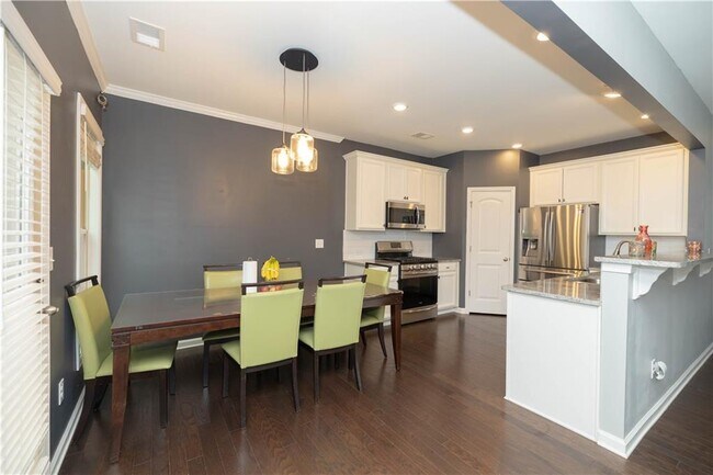 Photo - 7245 Heritage Oak Ct