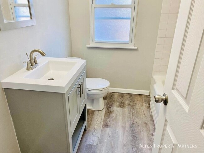 Photo - 2439 W 116th St Unit 2East