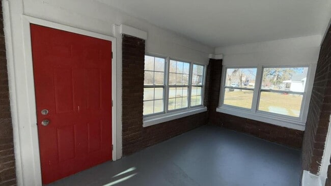 Photo - 3649 Connecticut St