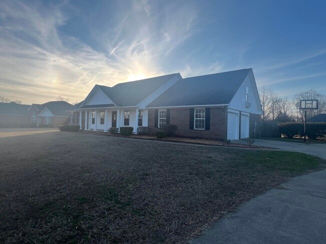 Photo - 1240 Inabinet Dr