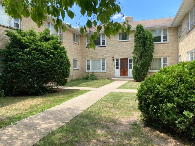 Photo - 3465 S 83rd St Unit 1