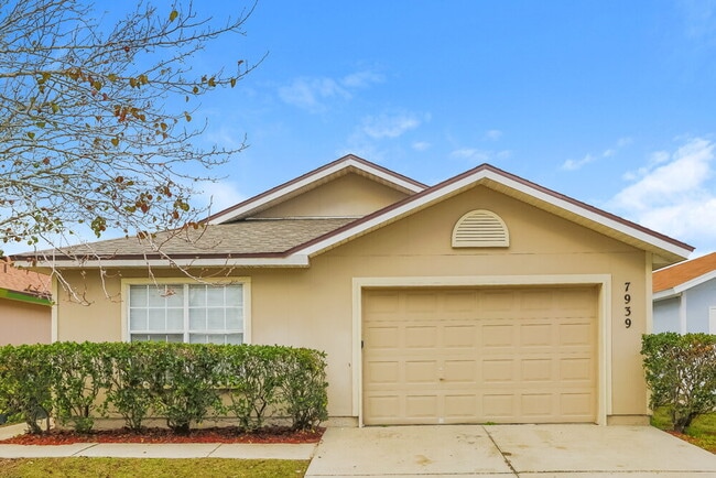 Building Photo - 7939 Cherry Blossom Dr S