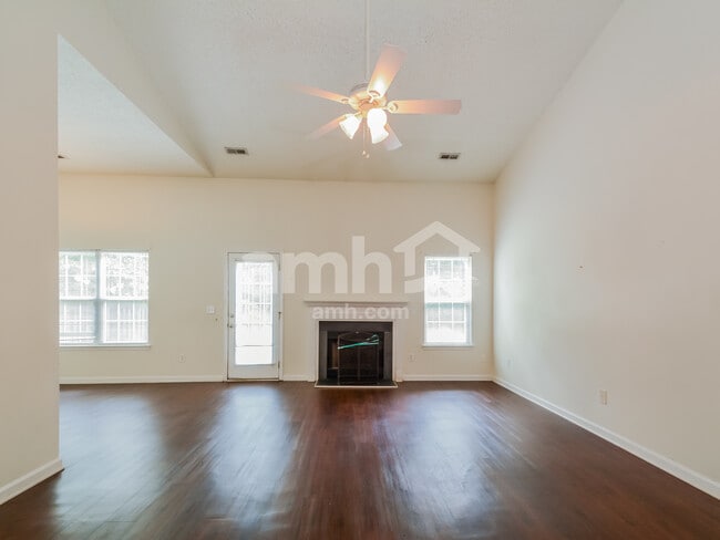 Photo - 5114 Gate Post Ln