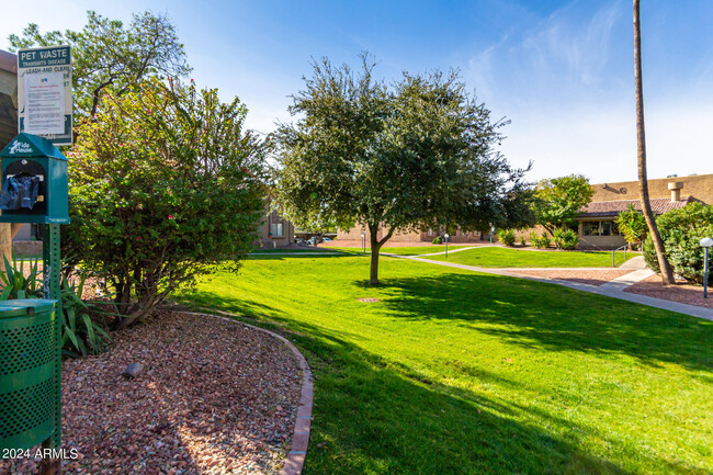 Photo - 3825 E Camelback Rd Apartment Unit 137