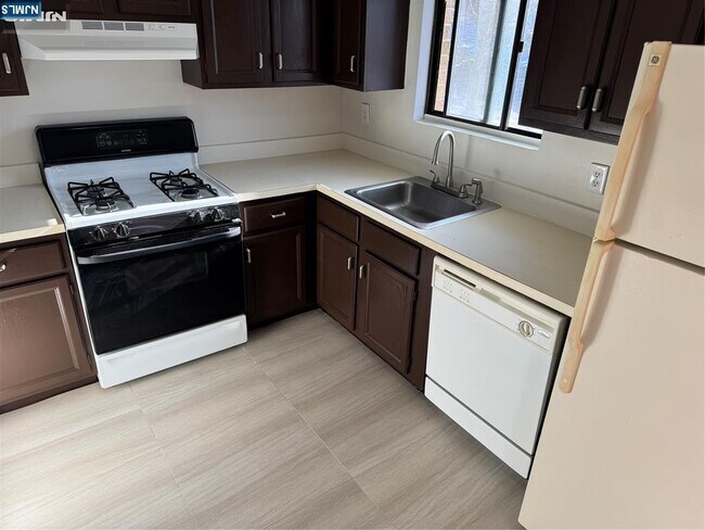 Photo - 107 Bellgrove Dr Unidad 3B