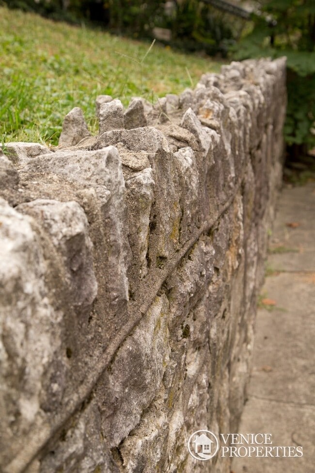 Photo - 5 Bedroom on OSU Campus