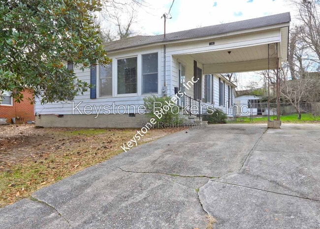 Building Photo - 1282 Baker Dr