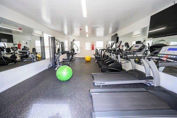 Photo - Canfield Mews