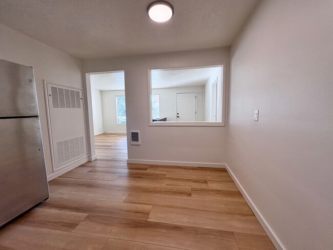 Photo - 2835 Pearl St