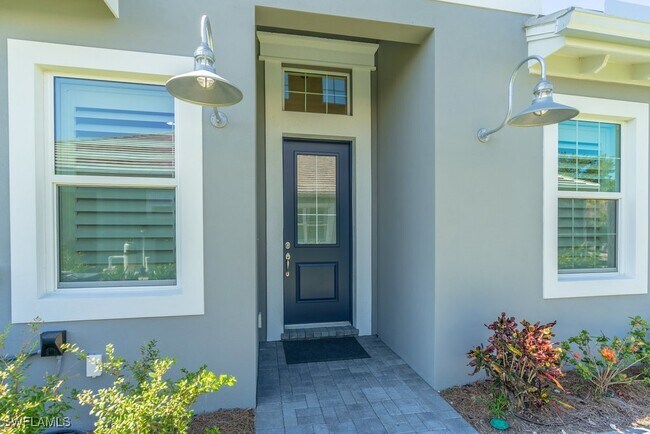 Building Photo - 8888 Yucatan Ct Rental