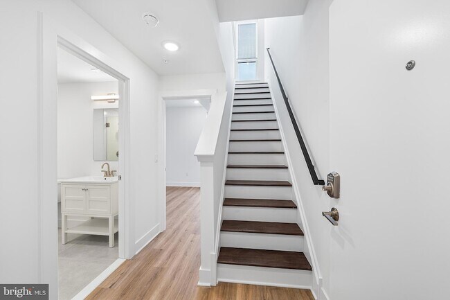 Photo - 4324 Lancaster Ave Unidad 114