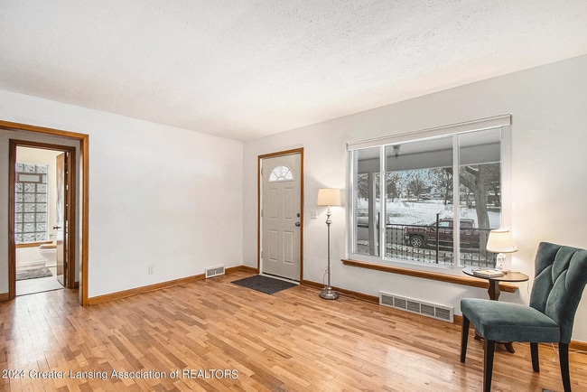 Photo - 1511 Pattengill Ave