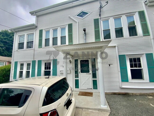 75 Oregon Ave Unidad 1