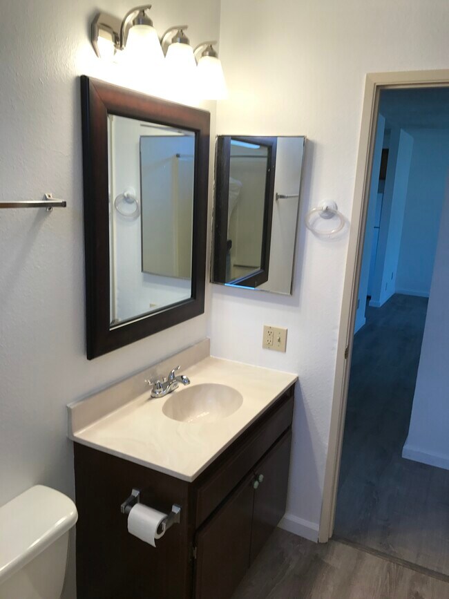 Bathroom - 21036 Santa Barbara Dr Unit A1