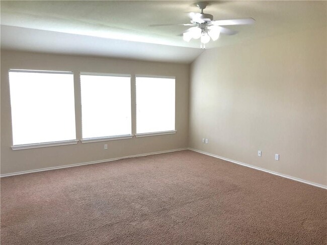 Photo - 711 Encanto Dr