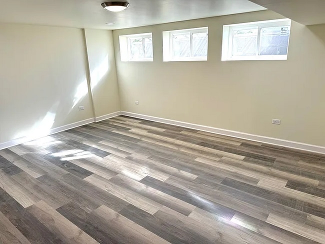 Photo - 10350 Milford St Unit 2G