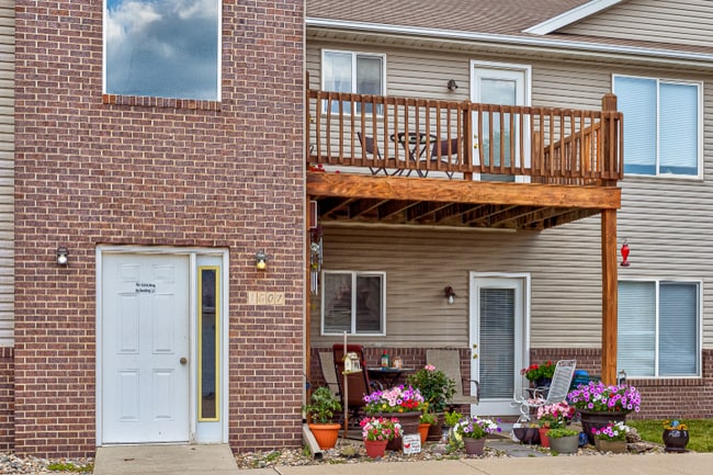 Photo - 1435 Prairie Dr