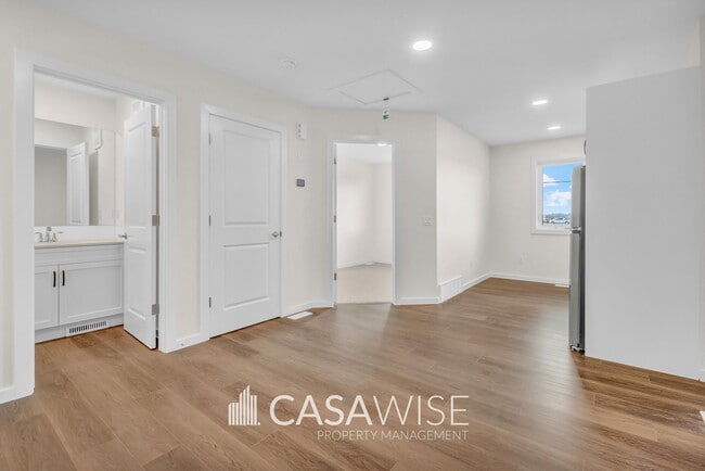 Photo - 21103-21125 25 Ave NW Unit GS