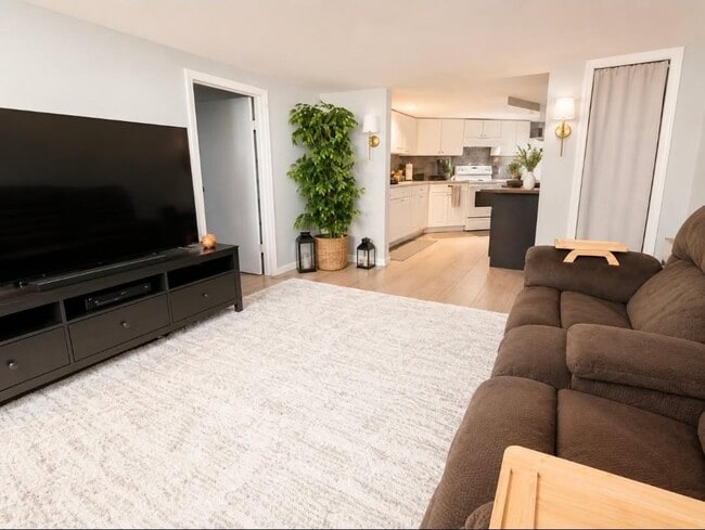 Building Photo - 2944 Duncan Ct Unit 1 bed, 1 bath apartment Wantagh