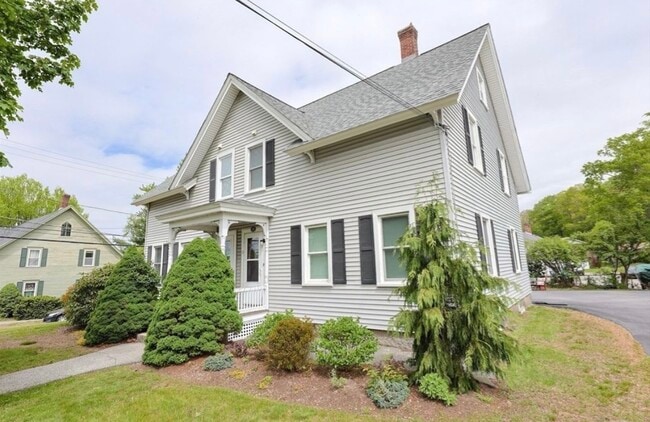 Photo - 258 Main St Unidad 258 Main Street