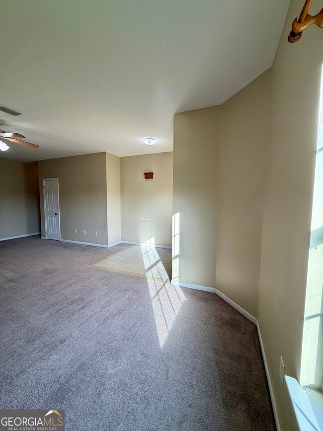Photo - 200 Royal Palms Ave