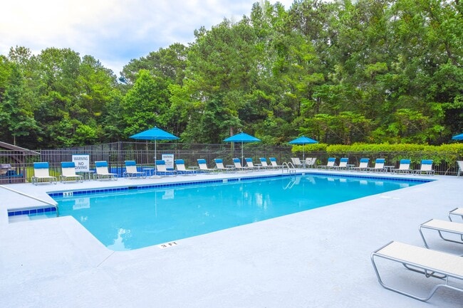 Photo - Hawthorne at Wisteria