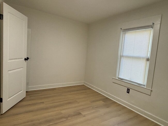 Photo - 2617 Shriver Ave Unit 2617