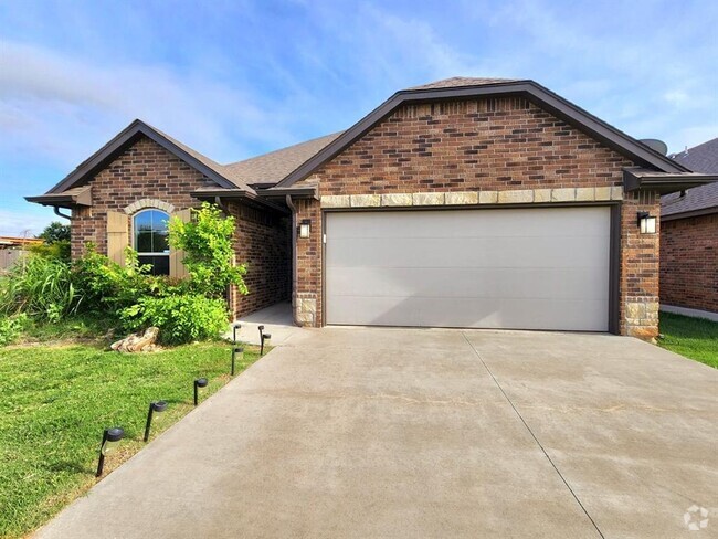 Building Photo - 2400 Frisco Way Rental