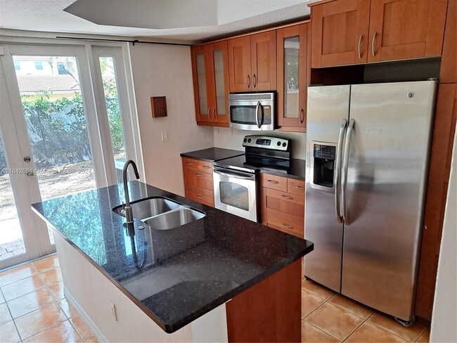Photo - 632 SW 107th Ave Unit #606 2 STORIES CONDO