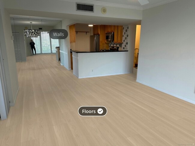 Photo - 1625 SE 10th Ave Unidad #302