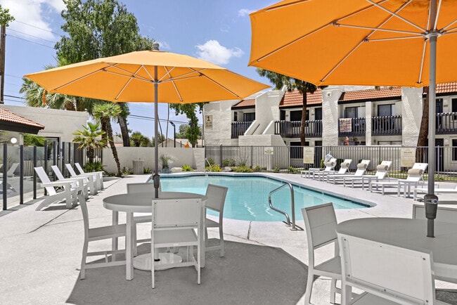 Photo - Solei on West Thomas