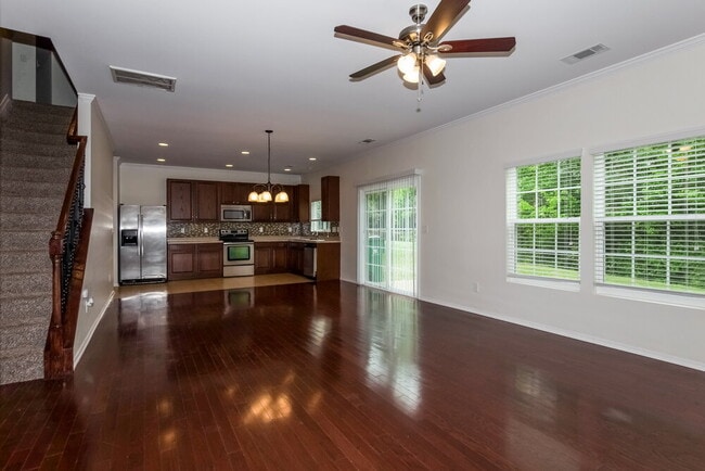 Photo - 6413 Prosperity Commons Dr