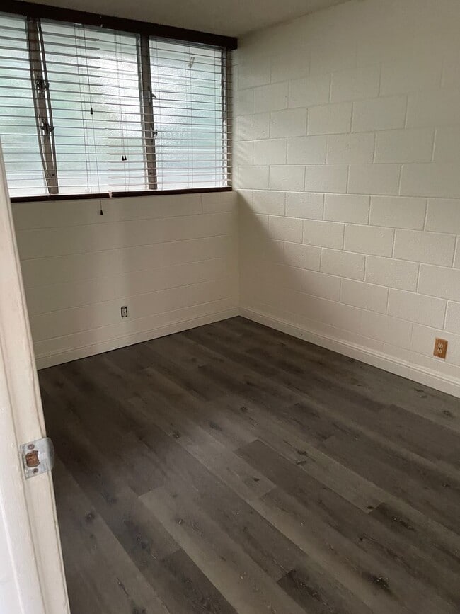 Photo - Spacious 1 bedroom! Great Location! Unidad A309