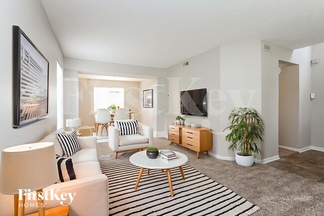 Photo - 6452 Decatur Commons