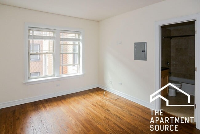 Photo - 3814 N Sheffield Ave Unit 2W