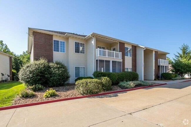 Building Photo - 1115 KENNESAW Rental