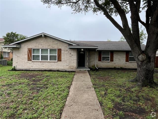 Building Photo - 2101 Plymouth Rock Dr Rental